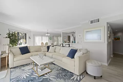 Living - 233 NEdgewater Dr #104, Stuart, FL 34996 photo 2 of 6