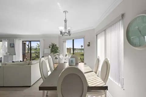 Dining - 233 NEdgewater Dr #104, Stuart, FL 34996 photo 2 of 3