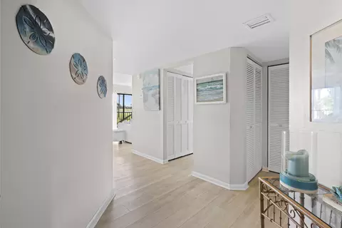 Entry Way - 233 NEdgewater Dr #104, Stuart, FL 34996 photo 2 of 2