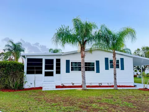 2625 Caper Ct, Port Saint Lucie, FL 34952