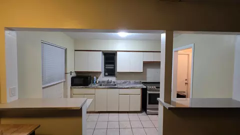 2305 E River Dr, Margate, FL 33063 photo 5