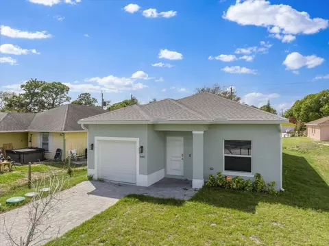 1645 SW 19th Ave SW, Vero Beach, FL 32962