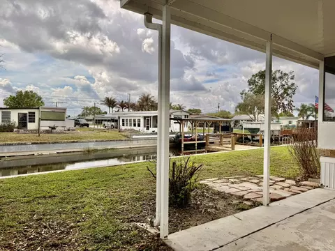 1088 Peach St, Okeechobee, FL 34974 photo 29
