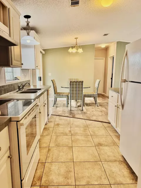 1088 Peach St, Okeechobee, FL 34974 photo 17