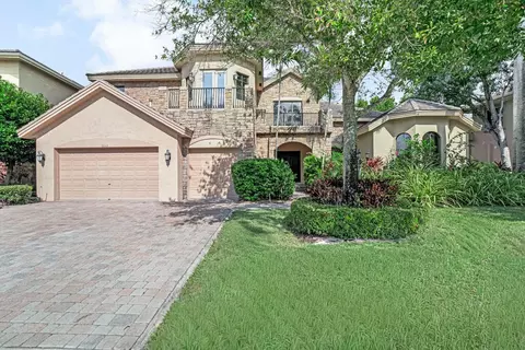 10513 Versailles Blvd, Wellington, FL 33449