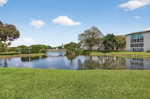 4801 Martinique Pl #D1, Coconut Creek, FL 33066