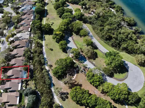 View/Area - 232 River Park Dr, Jupiter, FL 33477 photo 6 of 9