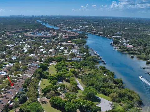 232 River Park Dr, Jupiter, FL 33477