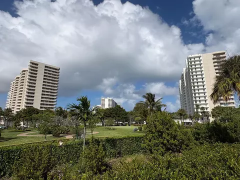 4201 N Ocean Blvd #302C, Boca Raton, FL 33431
