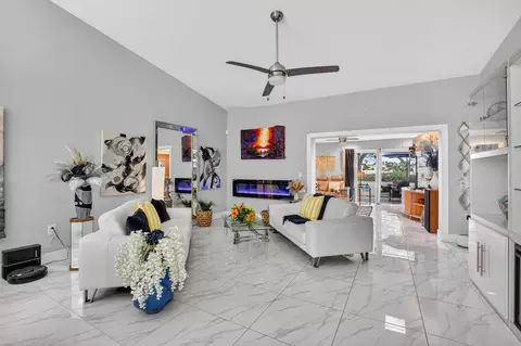 2683 Emerald Way N, Deerfield Beach, FL 33442