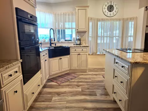 3713 Pendula Cir, Port Saint Lucie, FL 34952