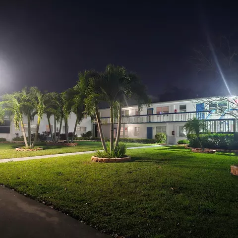 414 Tilford S #414, Deerfield Beach, FL 33442