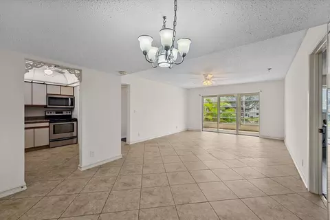 719 Lori Dr #204, Palm Springs, FL 33461