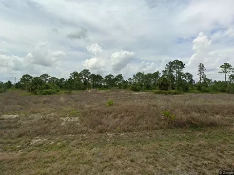654 Mulberry Ave S, Lehigh Acres, FL 33974
