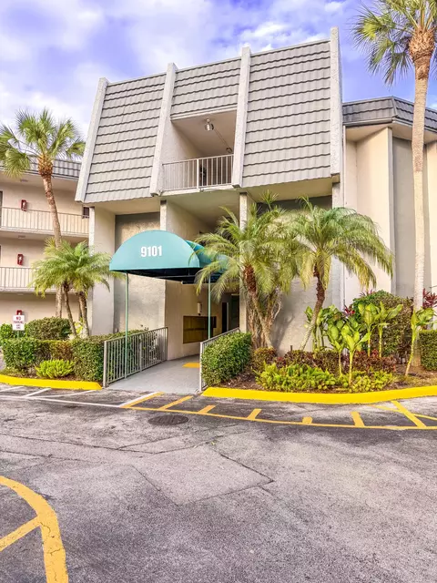 9101 Lime Bay Blvd #114, Tamarac, FL 33321