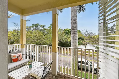 Exterior - 355 E Thatch Palm Cir #103, Jupiter, FL 33458 photo 7 of 15