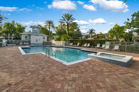 Exterior - 355 E Thatch Palm Cir #103, Jupiter, FL 33458 photo 15 of 15