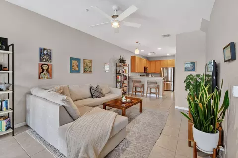 Living - 355 E Thatch Palm Cir #103, Jupiter, FL 33458 photo 3 of 7
