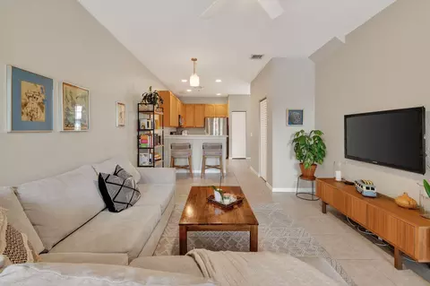 Living - 355 E Thatch Palm Cir #103, Jupiter, FL 33458 photo 4 of 7