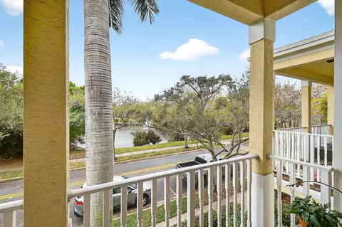 Exterior - 355 E Thatch Palm Cir #103, Jupiter, FL 33458 photo 10 of 15
