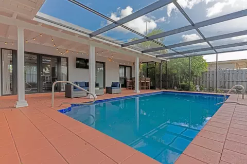 1311 SW 56th Ave, Plantation, FL 33317