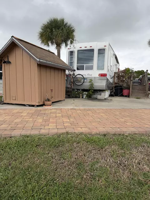 5240 SE 67th Ave SE, Okeechobee, FL 34974 photo 3