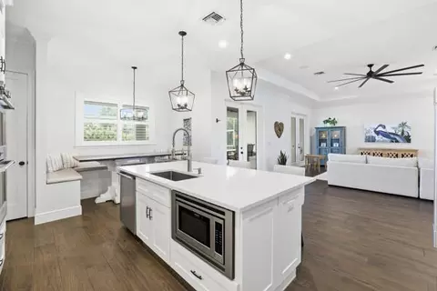 Kitchen - 9301 154th Rd N, Jupiter, FL 33478 photo 3 of 3