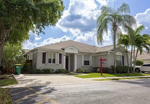 5920 French Plum Ln, Tamarac, FL 33321
