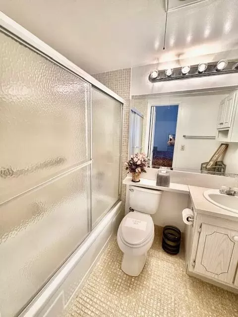 202 Brighton E, Boca Raton, FL 33434 photo 10