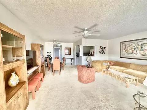 202 Brighton E, Boca Raton, FL 33434 photo 6
