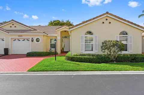 17221 Boca Club Blvd #3, Boca Raton, FL 33487