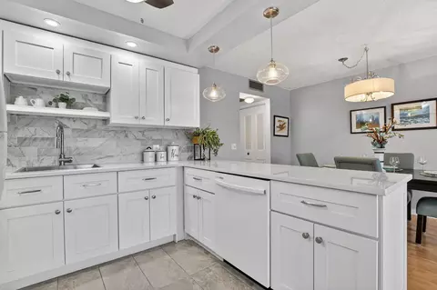 2074 Cambridge D, Deerfield Beach, FL 33442