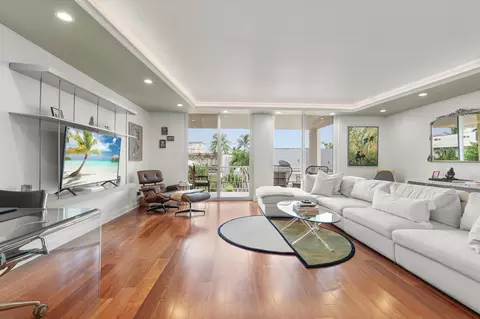 170 Chilean Ave #3C, Palm Beach, FL 33480