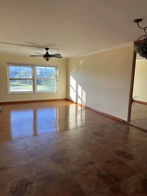 2900 Palm Aire Dr #406, Pompano Beach, FL 33069