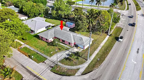 1301 N Mangonia Dr, West Palm Beach, FL 33401