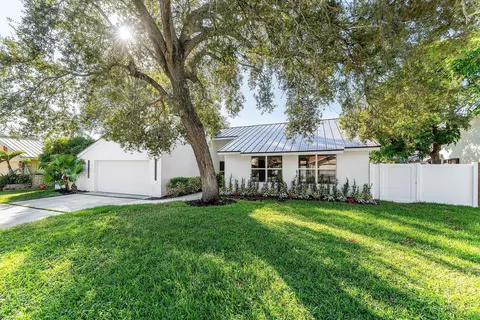 1380 SW 1st St, Boca Raton, FL 33486