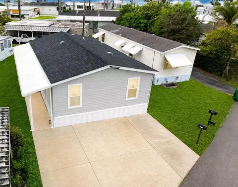8516 SW 17th Ct, Davie, FL 33324