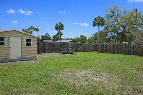 Exterior - 809 SW 3rd Ave, Okeechobee, FL 34974 photo 5 of 6