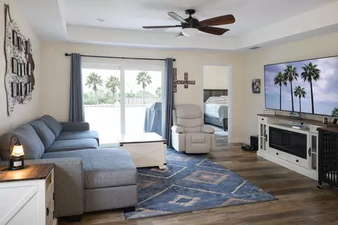 Living - 809 SW 3rd Ave, Okeechobee, FL 34974 photo 2 of 2