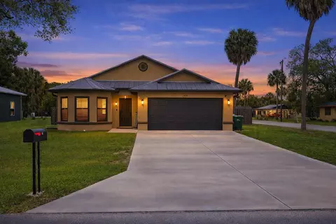 Exterior - 809 SW 3rd Ave, Okeechobee, FL 34974 photo 2 of 6
