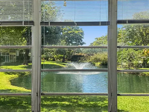 5171 W Oakland Park Blvd #110, Lauderdale Lakes, FL 33313