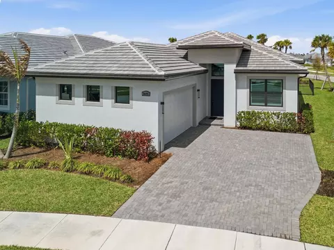 8695 SW Cantante Way, Port Saint Lucie, FL 34987