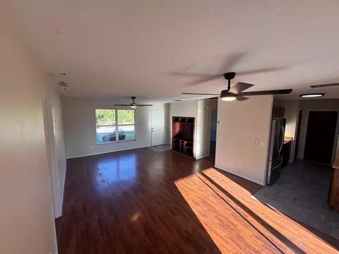 5638 SE Pine Ave, Stuart, FL 34997 photo 2