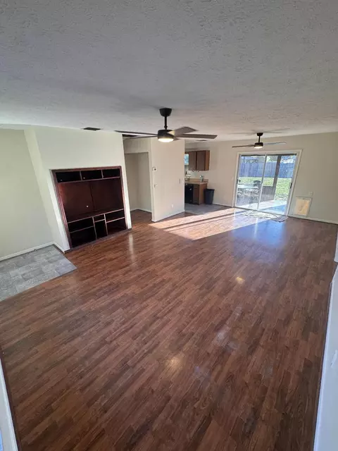 5638 SE Pine Ave, Stuart, FL 34997 photo 3