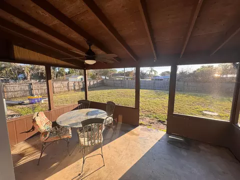5638 SE Pine Ave, Stuart, FL 34997 photo 11