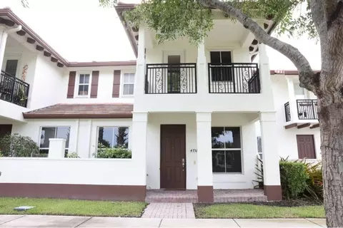 4758 Sierra Ln, Coconut Creek, FL 33073