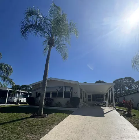 54 Calle De Lagos, Fort Pierce, FL 34951