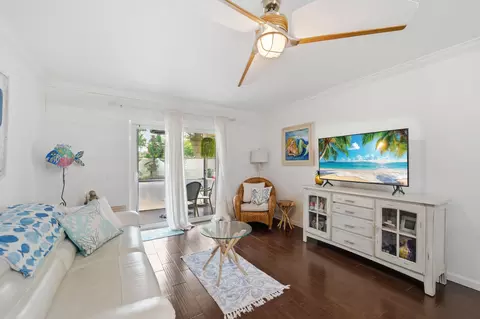 101 E Mcnab Rd #102, Pompano Beach, FL 33060