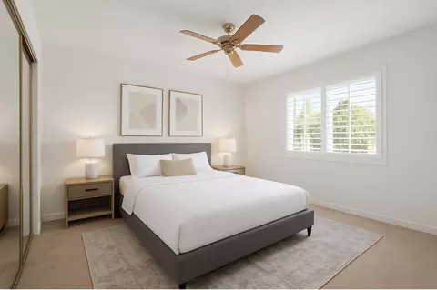 1065 Bedford Ave, Palm Beach Gardens, FL 33403