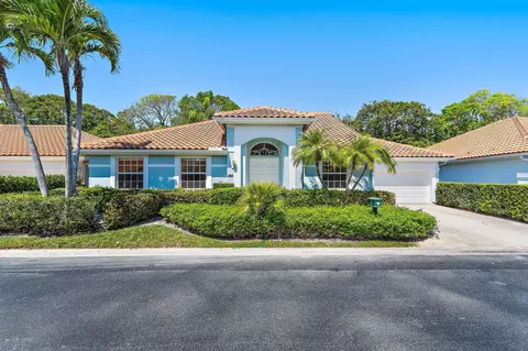 262 Eagleton Estates Blvd, Palm Beach Gardens, FL 33418